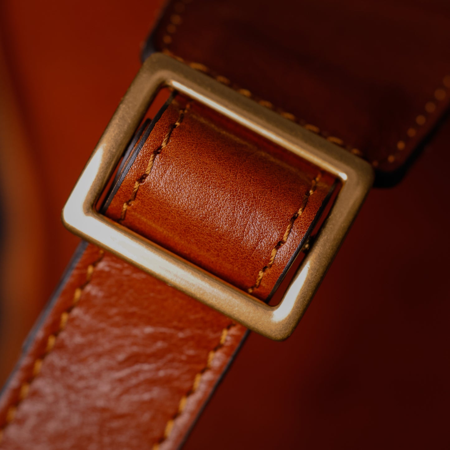 Borsa a tracolla in pelle marrone - Kim: Cognac