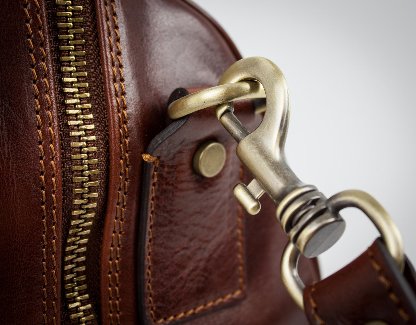 Borsa da week-end in pelle artigianale Made in Italy